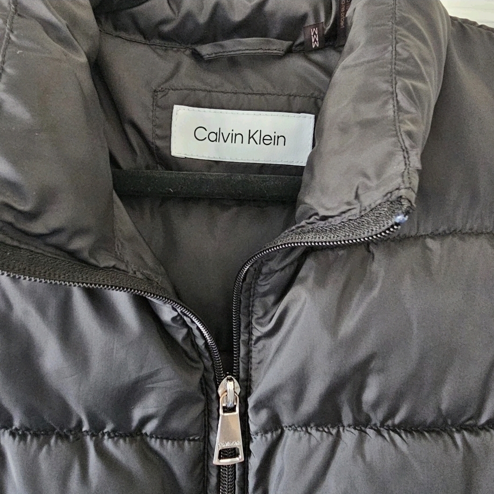 Calvin Klein Women's Sz Medium Black Zip Up Puffer Vest #99 - Picture 5 of 11
